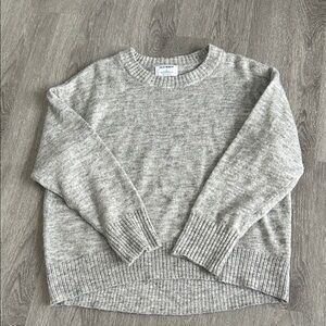 Old Navy Light Gray Knit Pullover